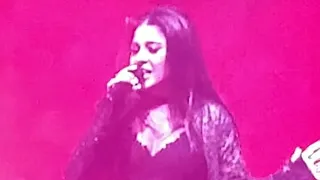 Sunidhi Chauhan Live Dubai Coca Cola Arena Aug 22 Desi Girl WOW AMAZING PERFORMANCE MIND BLOWING