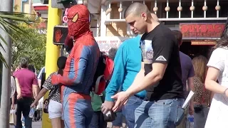 Trolling The Amazing Spider-Man