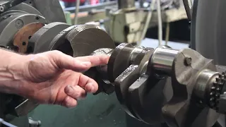 How To Grind Mains on a 305 Chev Crankshaft. AMC 1500.