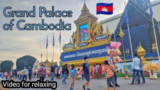 Walking Relax in front of Royal Palace, Cambodia (December 30, 2020)