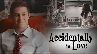 Devi & Ben || Accidentally In Love (+1x10)