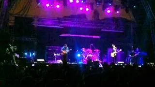 The Cranberries - Zombie (live at Marés Vivas 2011)