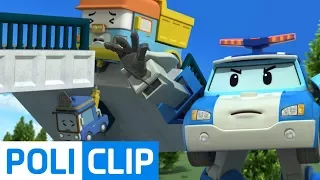 How did that happen?! | Robocar Poli Rescue Clips