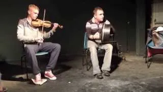 John Joe Kelly: bodhran (2) + fiddle - recital of tutors, Craiceann Bodhrán Festival 2014