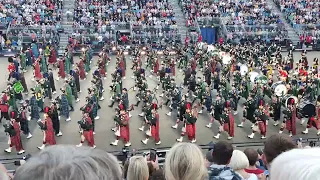 Edinburgh military tattoo - march off