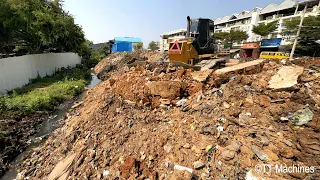 Incredible Power Strong KOMATSU D41P Bulldozer Clearing Trash Into Water With Dump Trucks 5Ton