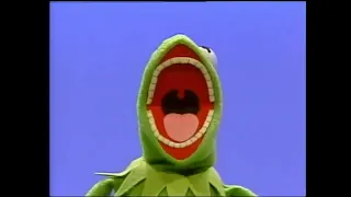 Sesame Street - Grover's Health Minute: Kermit the Frog and Grover talk about teeth (1984)