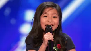 Little Girl Shocks the Stage with My Heart Will Go On / AGT