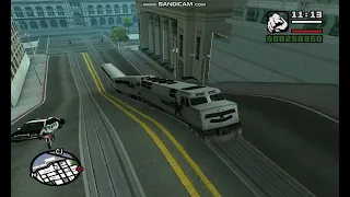 GTA San Andreas: Train on tram tracks
