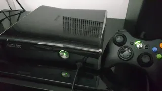 Xbox 360 Slim sounds/lights - boot/eject beep, disc drive (+F1 2010 menu)