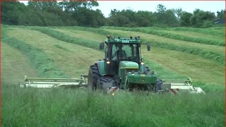John Deere 7810 with Claas Butterfly Mowers - Silage 2015