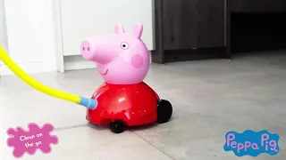 Peppa's Vacuum Cleaner - Smyths Toys