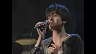 Everything But The Girl - Driving - (Live on Late Night with David Letterman, 1990)