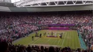 london2012 tennis singles ladys victory ceremony, usa flag droped