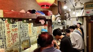 What a small restaurant?!/8 seats/13m2 is size of ramen shop | 300 orders in a day |Japanese noodles