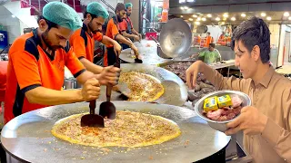 PAKISTANI STREET FOOD - BUTTER GOAT BRAIN & OFFAL STEW KATAKAT | GOAT RIBS, KIDNEY & BRAIN MASALA