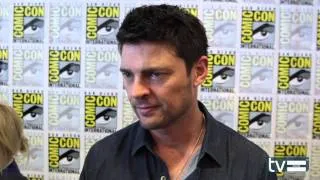 Karl Urban Wants To Live in The Star Trek Universe - Almost Human (FOX) Interview