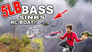 HUGE Bass Attacks Bass On My Line! / Fishing With A RC Boat! (MY NEW BOAT!!)