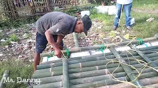 Ternyata Begini Caranya Membuat Rakit Dari Jerigen Ketika Banjir!!