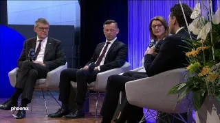 Diskussion: "Kohle machen ohne CO2 - die Finanzwelt im (Klima-)Wandel"