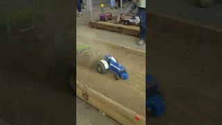 RC tractor pulling with a Ford 9600 toy tractor