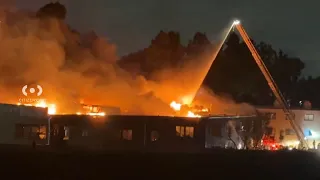 Firefighters battle large apartment fire in Lomita