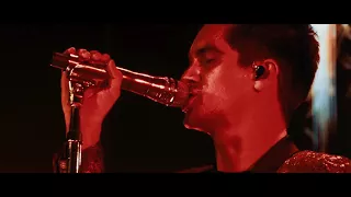 Panic! At The Disco - Golden Days (Live) [from the Death Of A Bachelor Tour]