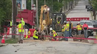 Crews continue to work to fix major water main break in Atlanta