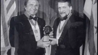 Waylon Jennings  Johnny Cash.......Heroes.wmv