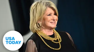 81-year-old Martha Stewart featured as an SI Swimsuit cover model | USA TODAY