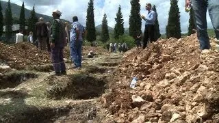 Turkey mining town Soma buries its dead