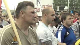 Pro-Russian demostrators rally against Ukraine government