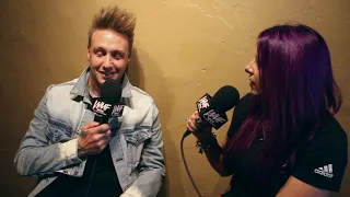 Jacoby Shaddix of Papa Roach on Vocal Warm-Ups, "The Dirt", Skydiving and more on WAAF
