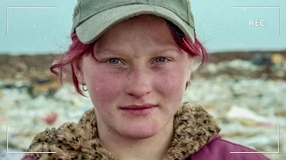 Юля  Прожила на московской свалке 14 лет  Как складывается ее судьба сейчас