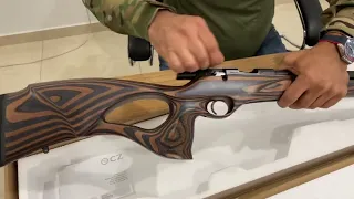 Silent unboxing of CZ 457 thumbhole .22lr