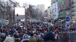 Начало столкновений на Грушевского 19.01.2014