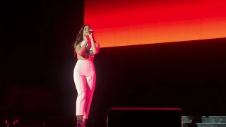 Starving - Hailee Steinfeld live in London - O2 Arena