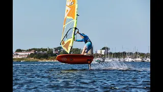 So geht die Halse auf dem Foilboard!