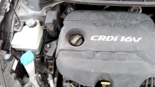 Hyundai I30 1.6 CRDI Engine Start & Sound