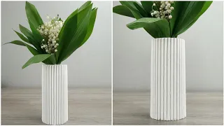 Original do-it-yourself flower vase made from simple materials