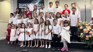 Because He lives/Ştiind că-I viu || Bethel Kids Choir (Easter Sunday)