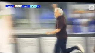 Mourinho Celebration for roma goal last minute😂😍👏