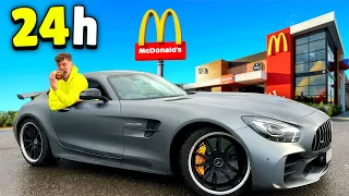 24 STUNDEN eingesperrt im AUTO 🚘 (10.000€ Challenge)