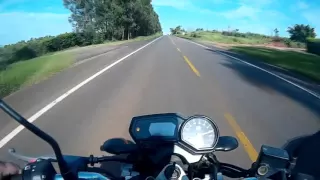 Yamaha Fazer 250cc a verdade moto no hora de ultrapassar na estrada com TOP SPEED.