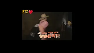 Джин  и Хосок  решили  поддержать  Чонгука  BTS 🥰🥰