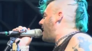 NOFX - 72 hookers (live @ Sherwood Festival  Padova 2013)