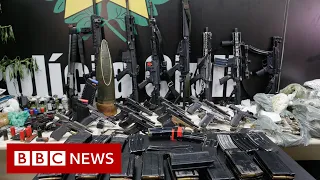 Drugs raid shootout in Brazil leaves 25 dead - BBC News