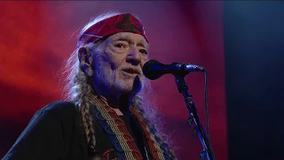 Willie Nelson & Family - Hey Good Lookin' (Live at Farm Aid 2018)