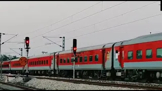 # KJM WDP 4D  JAIPUR  YESHWANTPUR SUVIDHA SPECIAL  EXPRESS IN EARLY MORNING