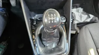How to Remove/Replace Gear Knob Ford Fiesta MK8